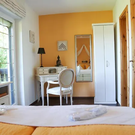 Beautyfarm Und Chalet Am See Sader Apartmán *