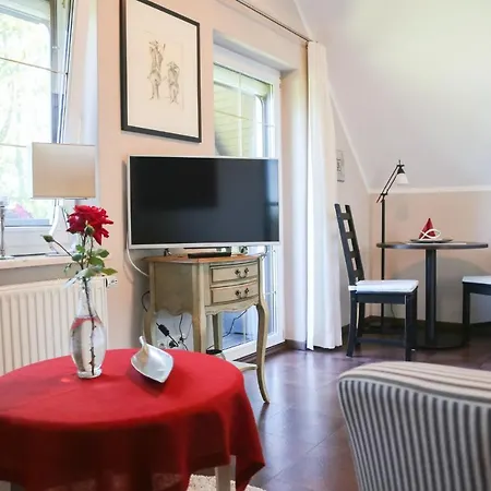 Beautyfarm Und Chalet Am See Sader *
