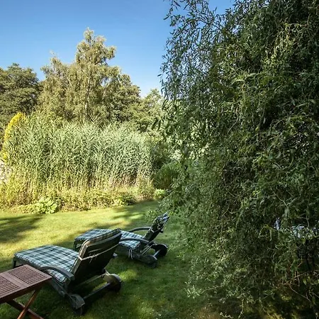 Beautyfarm Und Chalet Am See Sader Apartmán